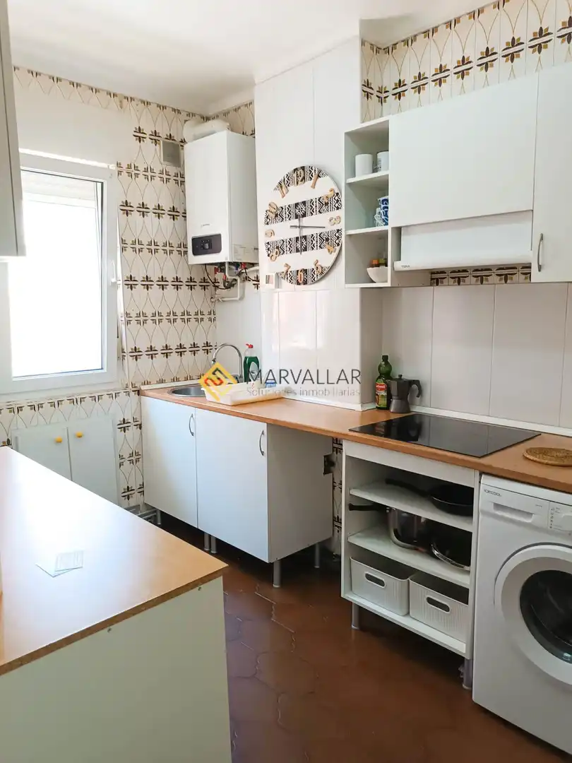 Cocina de Piso en venta en Santander con Calefacción