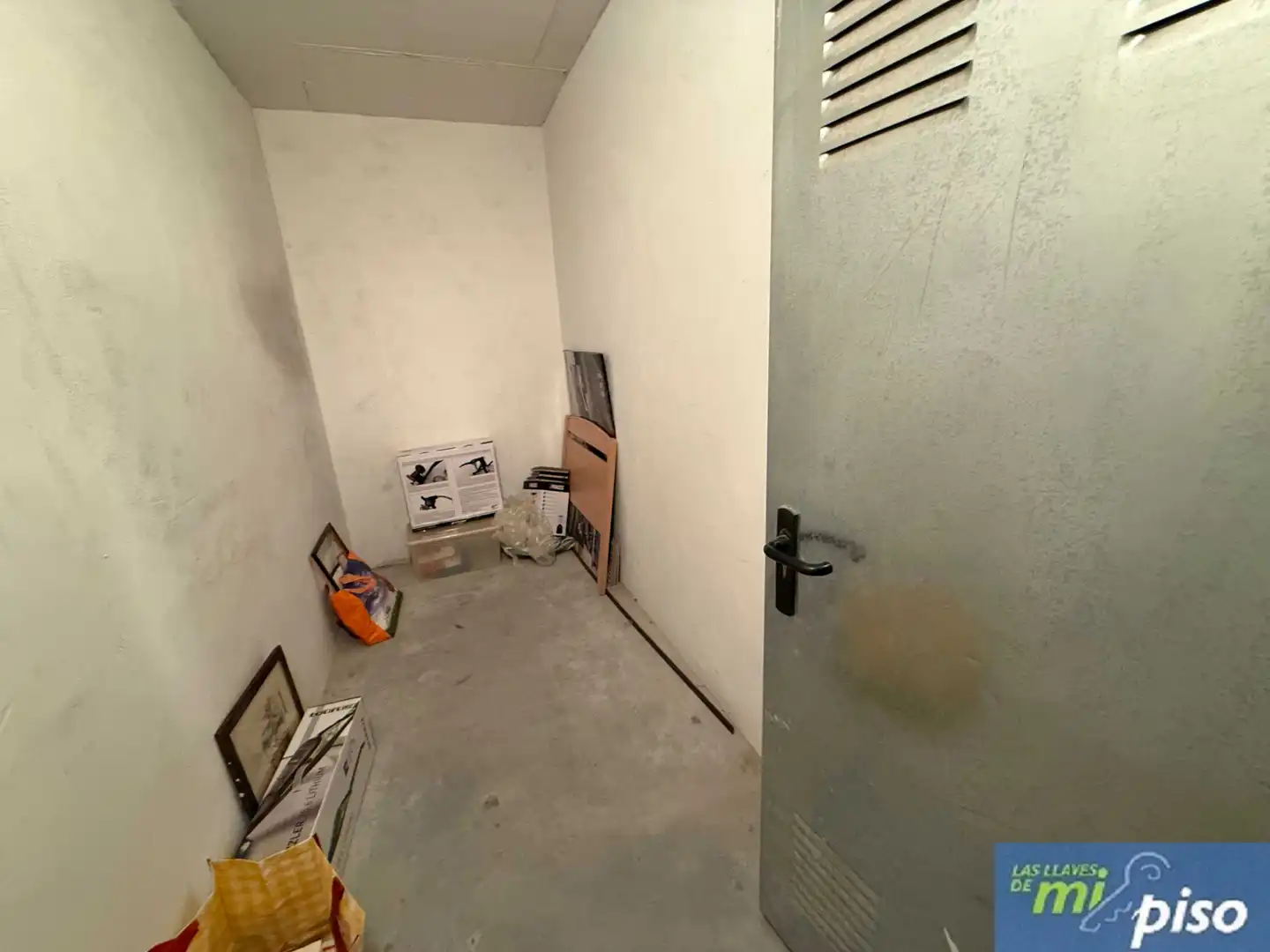 Piso en venta en Santovenia de Pisuerga con Calefacción, Terraza y Trastero