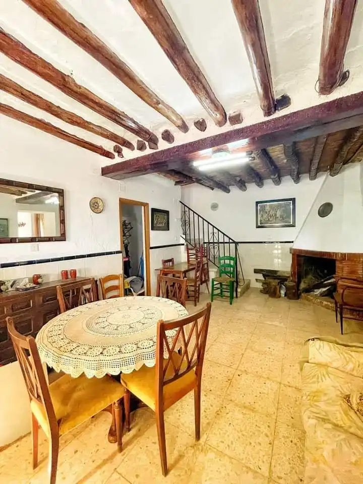 Finca rústica en venta en Cabra con Jardín privado
