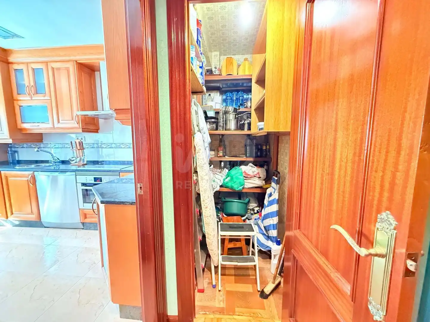 Kitchen of Flat for sale in Gijón   with Heating