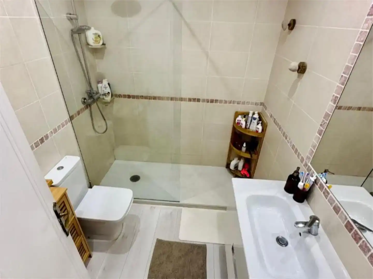 Badezimmer von Wohnung zum Verkauf in Es Mercadal mit Klimaanlage, Schwimmbad und Balkon