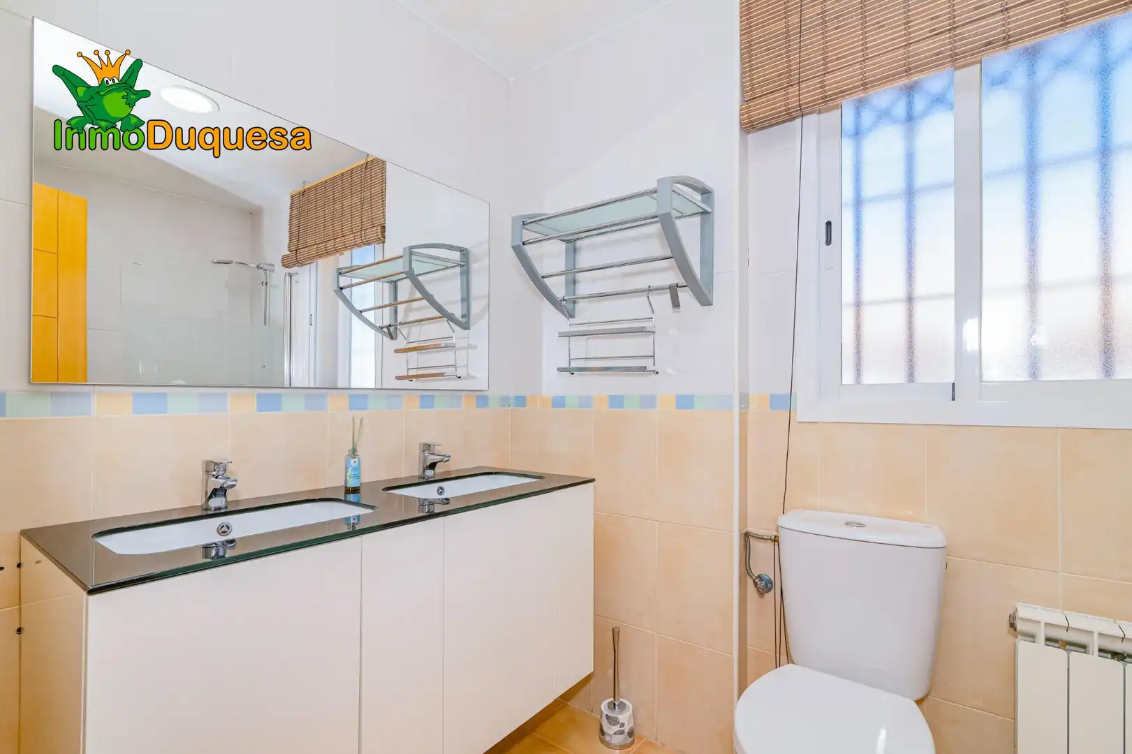Semi-detached house with terrace for sale in Jun, imagen 29