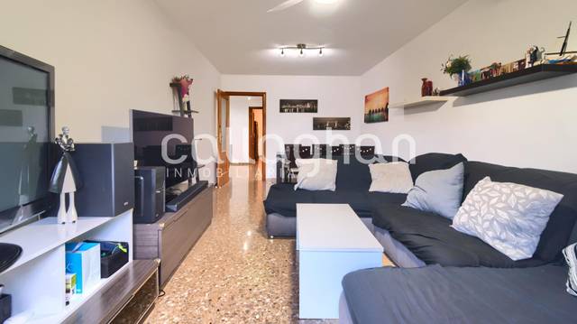Piso en Venta en Calle RUBAU en Faura