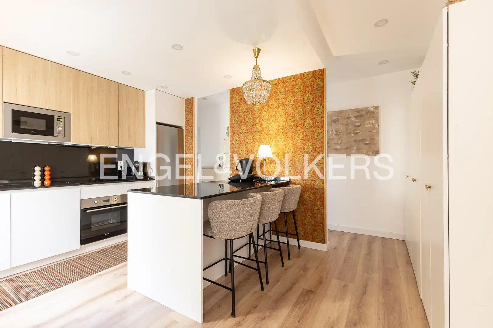 Kitchen of Flat for sale in  Madrid Capital  with Air Conditioner, Heating and Balcony