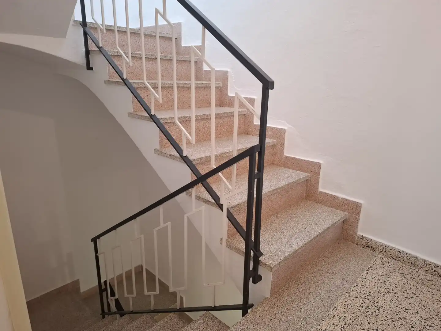 Casa o xalet en venda en Torrenueva Costa amb Terrassa, Traster i Moblat