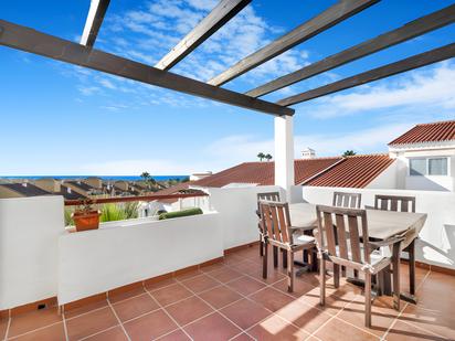 Terrassa de Àtic en venda en Estepona amb Aire condicionat, Terrassa i Piscina