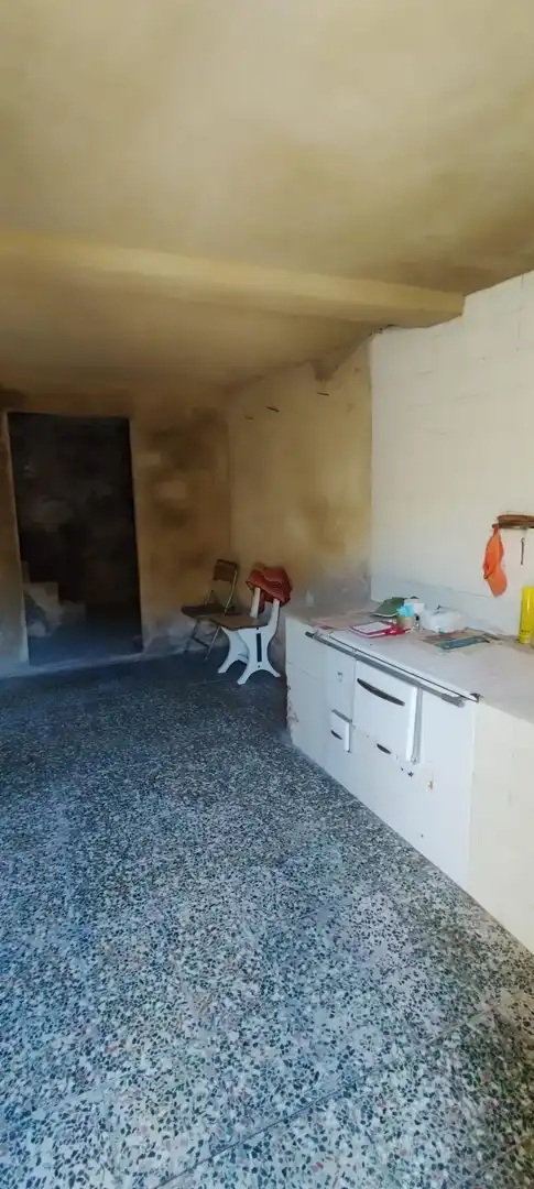 Cuina de Casa o xalet en venda en Laviana amb Jardí privat