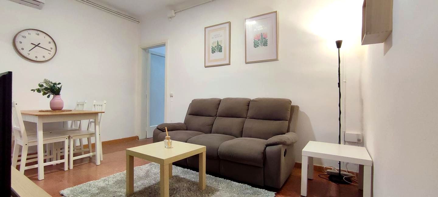 Sala d'estar de Planta baixa en venda en Terrassa amb Aire condicionat i Terrassa