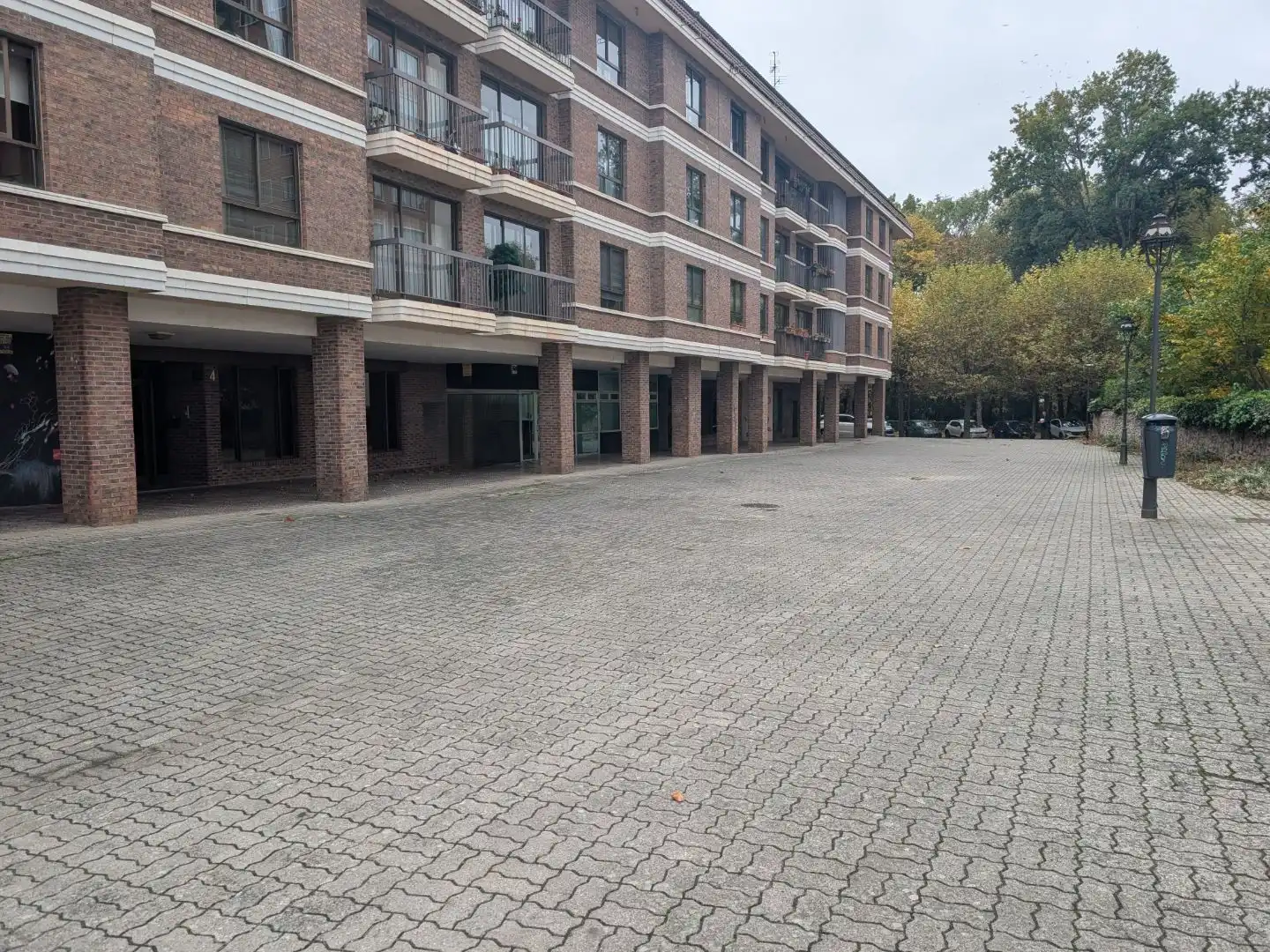 Vista exterior de Oficina de alquiler en Burgos con Aire acondicionado, Calefacción y Amueblado