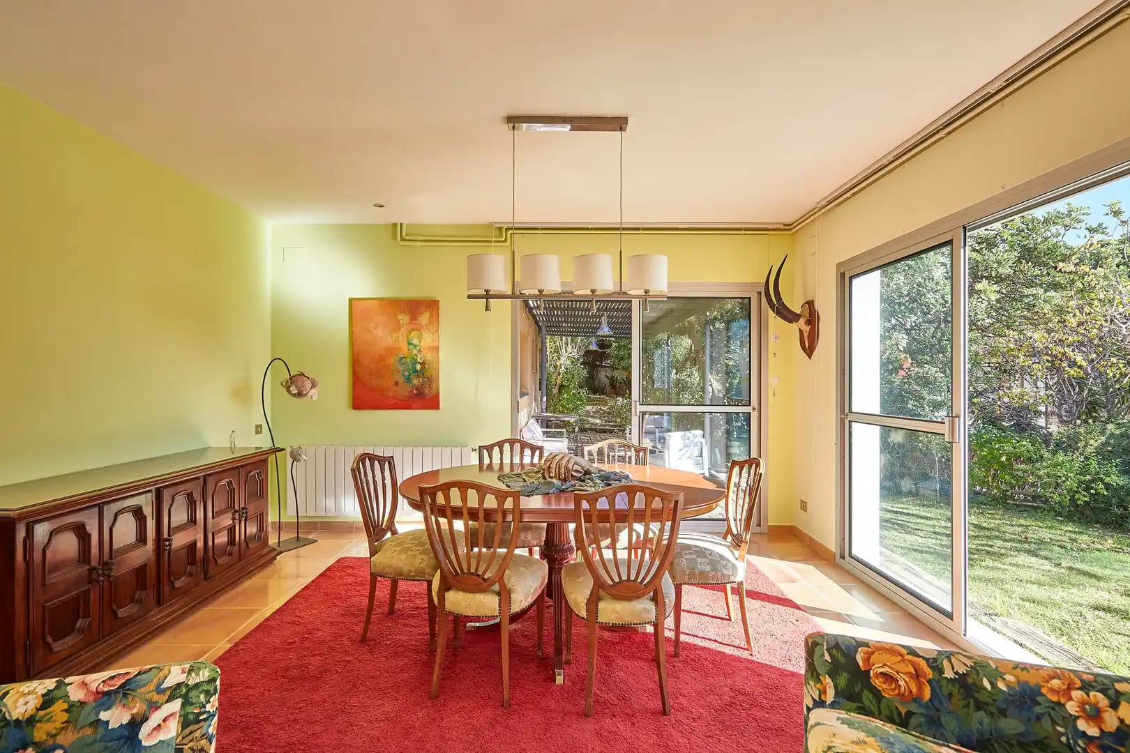 Esszimmer von Haus oder Chalet zum Verkauf in Premià de Dalt mit Klimaanlage, Heizung und Privatgarten