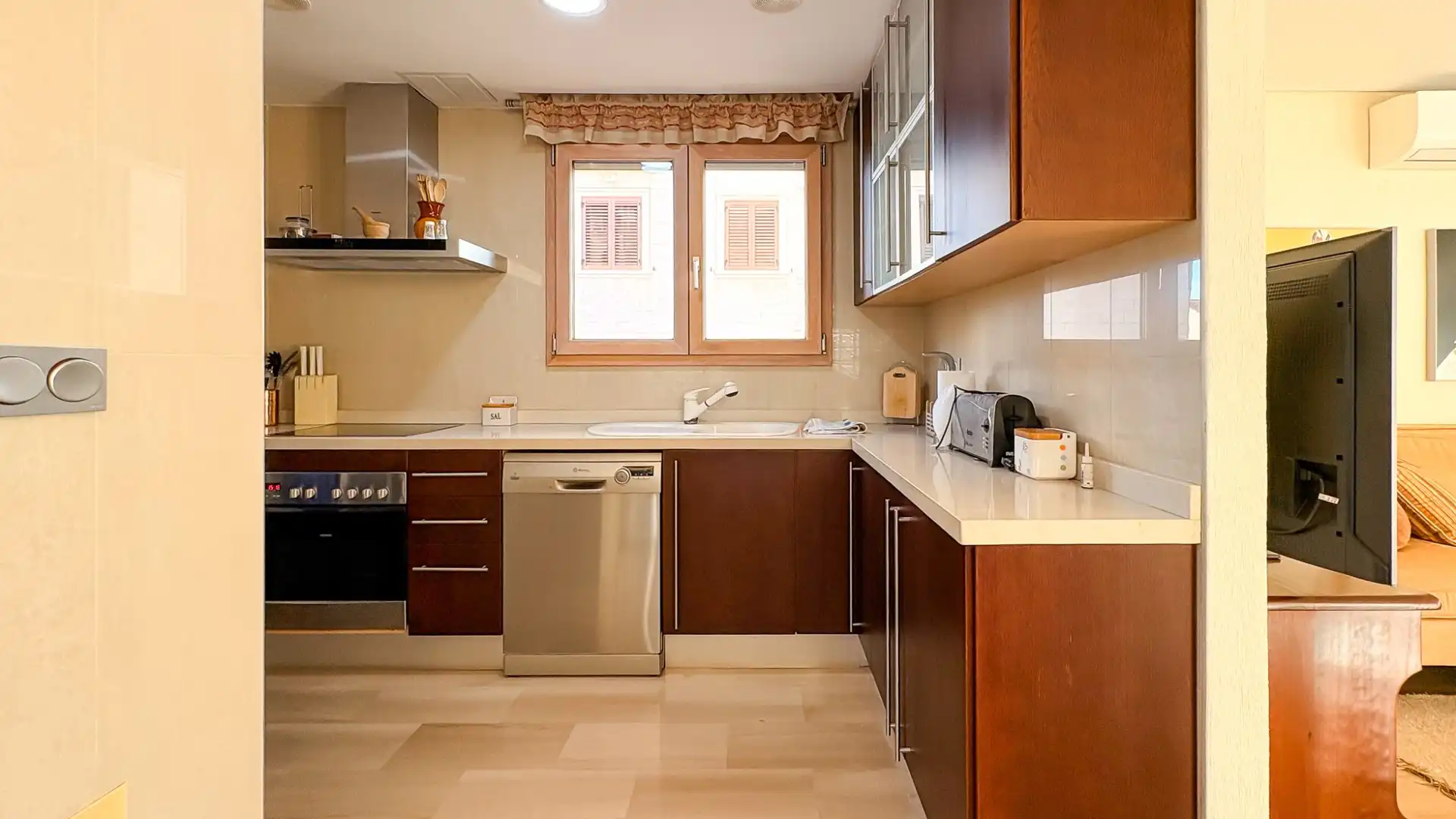 Cocina de Casa o chalet en venta en Guardamar del Segura con Aire acondicionado, Jardín privado y Terraza