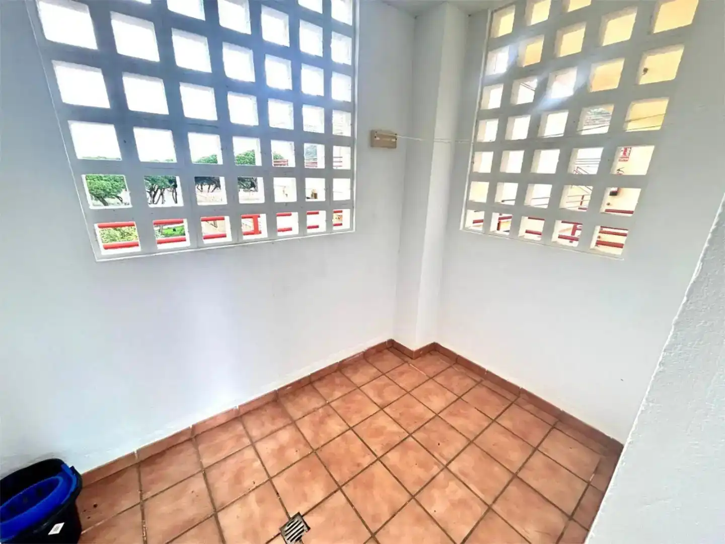 Terraza de Piso en venta en Barbate con Aire acondicionado, Piscina y Balcón