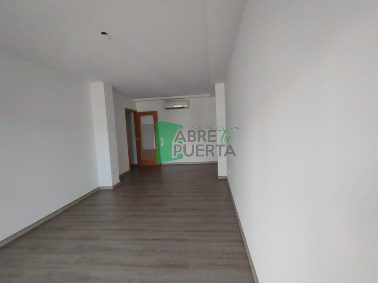 Apartment for sale in Ourense Capital   with Air Conditioner, Heating and Parquet flooring