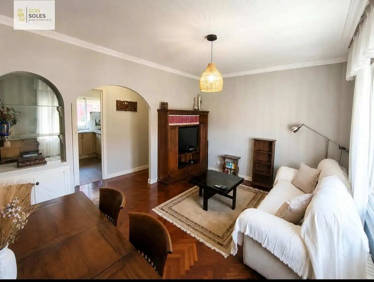Wohnzimmer von Wohnung zur Miete in Santander mit Heizung, Parkett und Möbliert