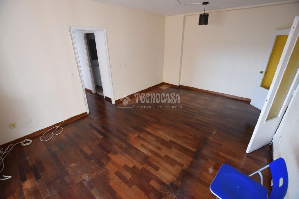 Piso en venta en Urbanizacion Nuevo Versalles, Loranca