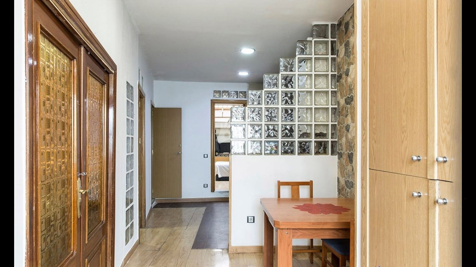 Piso en venta en  Madrid Capital con Calefacción y Amueblado