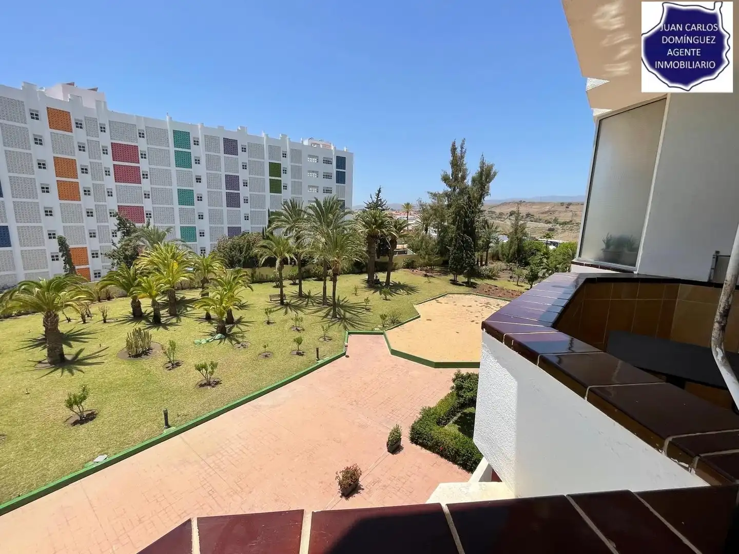 Vista exterior de Apartamento de alquiler en San Bartolomé de Tirajana con Terraza, Amueblado y Piscina comunitaria