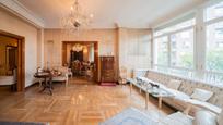 Living room of Flat for sale in  Madrid Capital  with Air Conditioner, Heating and Terrace