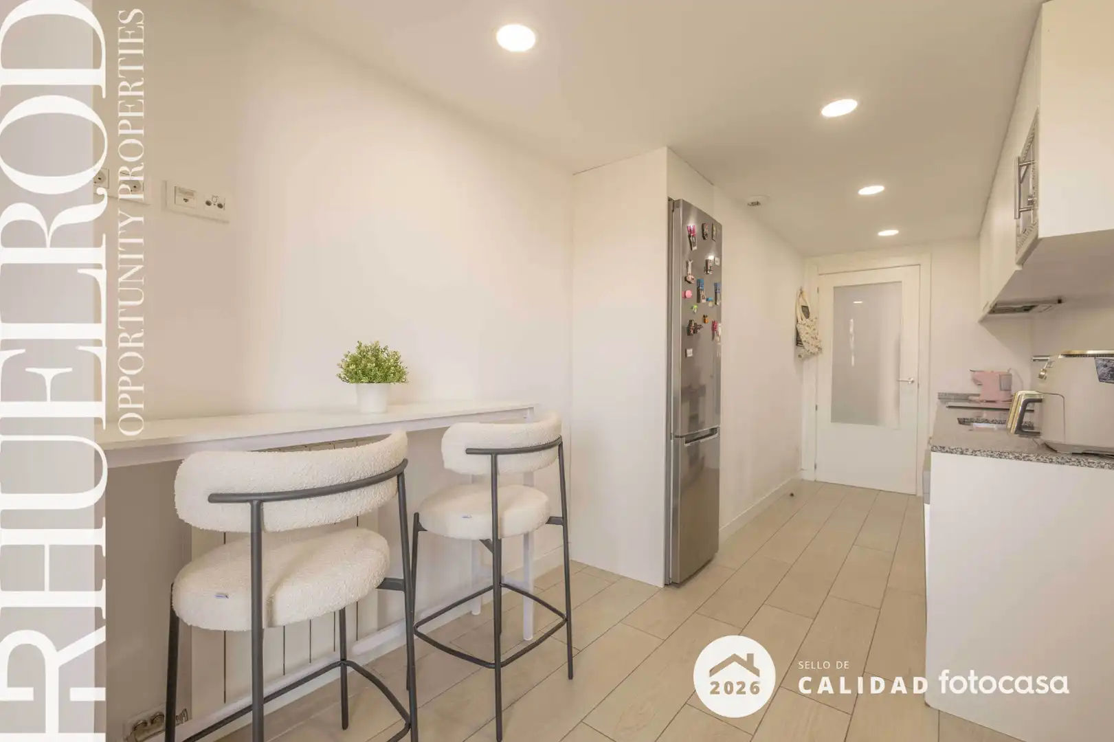 Cocina de Piso en venta en Badalona con Calefacción, Parquet y Trastero