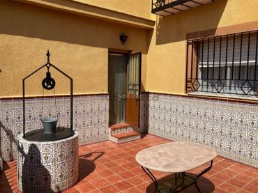 Casa a schiera con giardino in vendita a Calle Castillo 0
