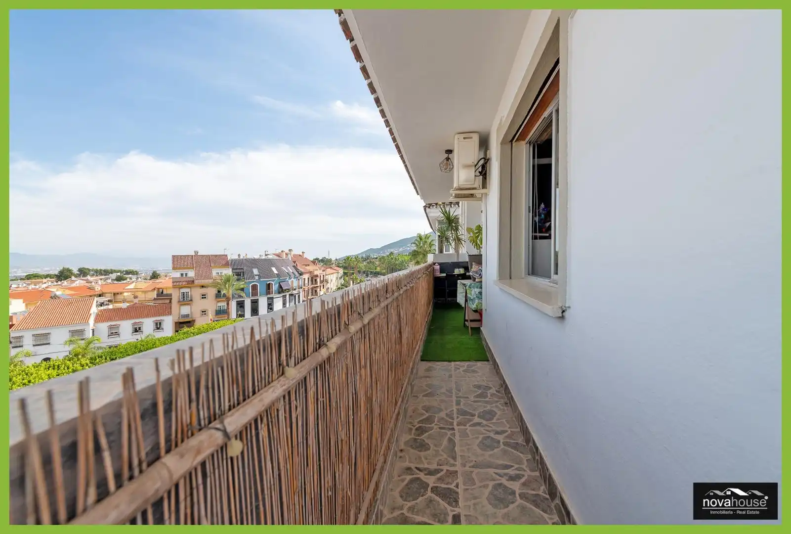 Terrassa de Pis en venda en Alhaurín de la Torre amb Terrassa, Traster i Balcó