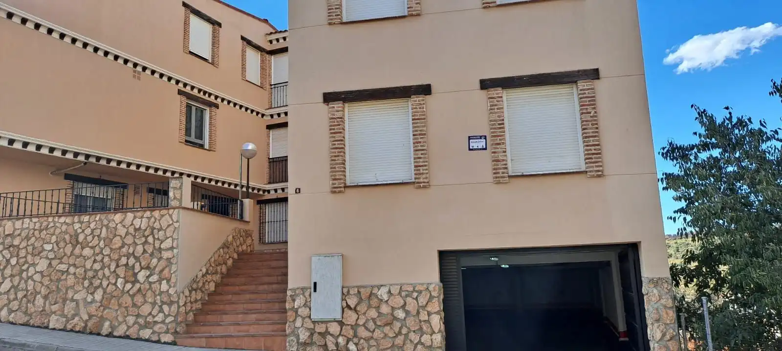 Exterior view of Garage for sale in Ruidera