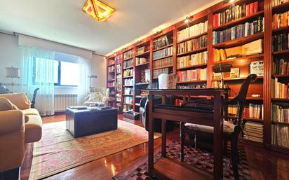 Living room of Duplex for sale in Ourense Capital   with Heating, Parquet flooring and Terrace