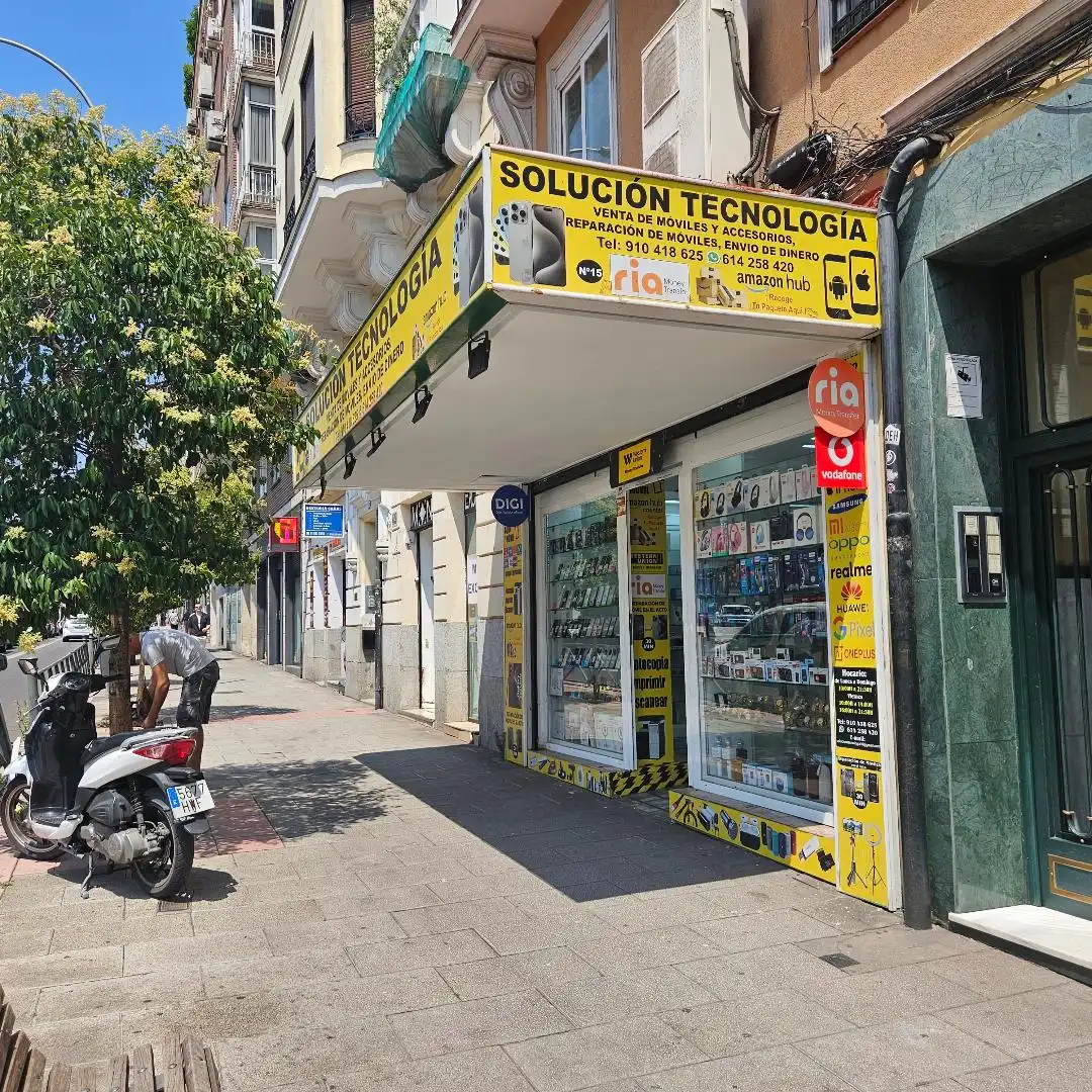 Local comercial en venda a Calle de Raimundo Fernández Villaverde, imagen 7