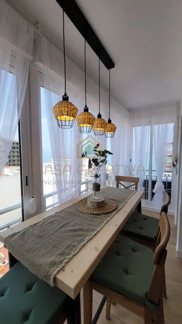 Comedor de Estudio en venta en Sueca con Aire acondicionado, Calefacción y Amueblado