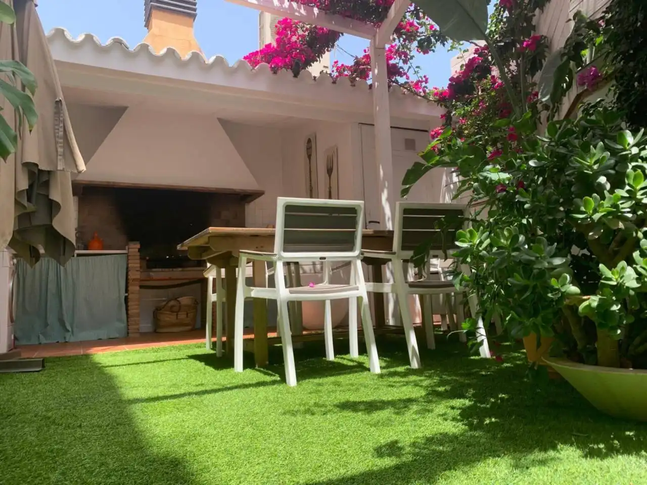Jardí de Casa o xalet en venda en Valencia amb Aire condicionat, Jardí privat i Terrassa