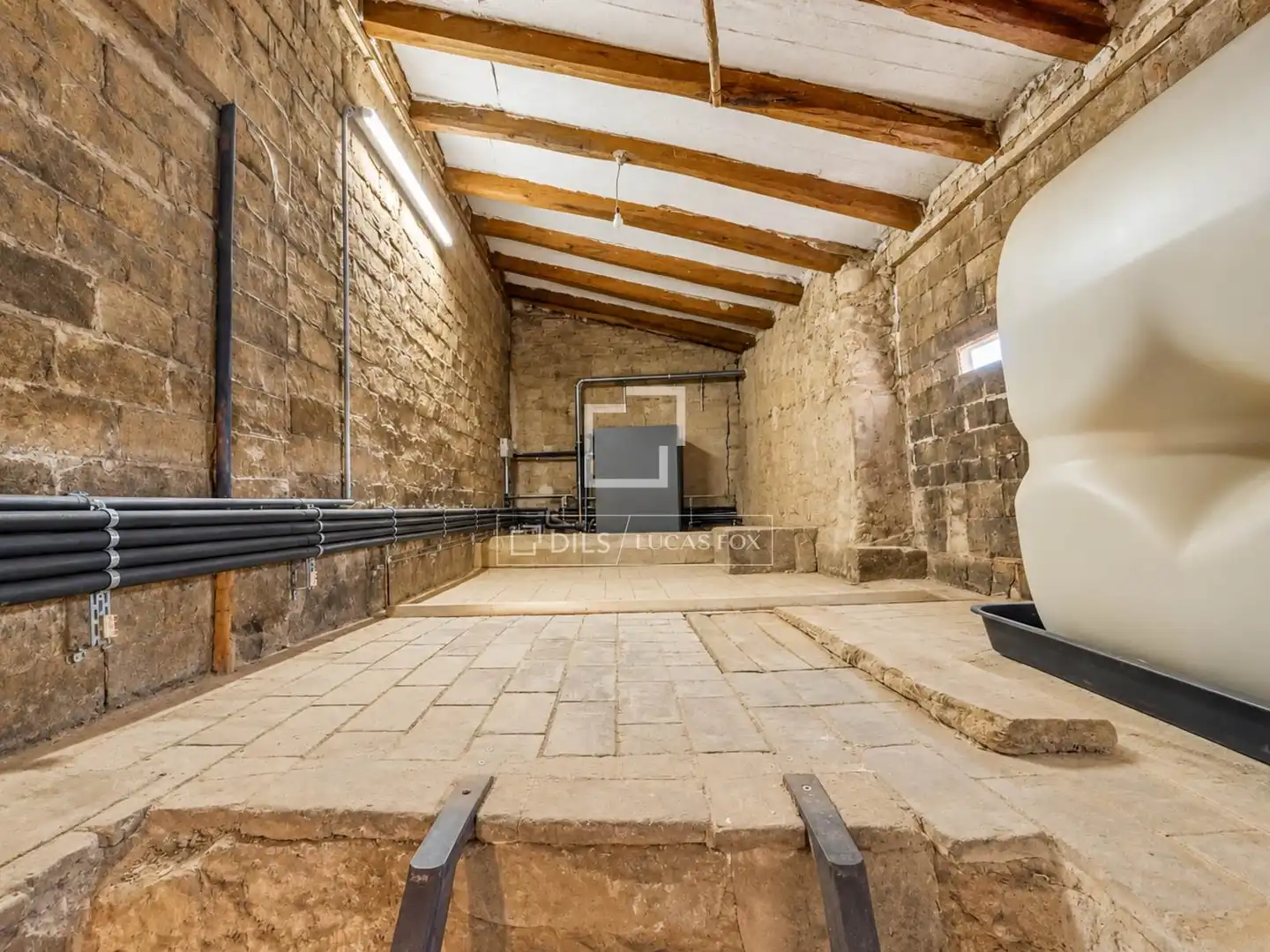 Casa rústica con piscina en venta en Torrelles de Foix, imagen 36