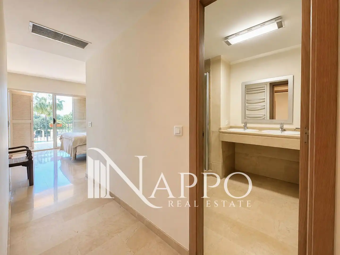 Badezimmer von Wohnung zum Verkauf in Calvià mit Klimaanlage, Heizung und Terrasse