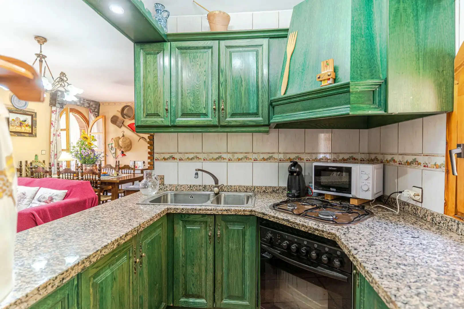 Cocina de Casa o chalet en venta en Güéjar Sierra con Jardín privado, Trastero y Piscina