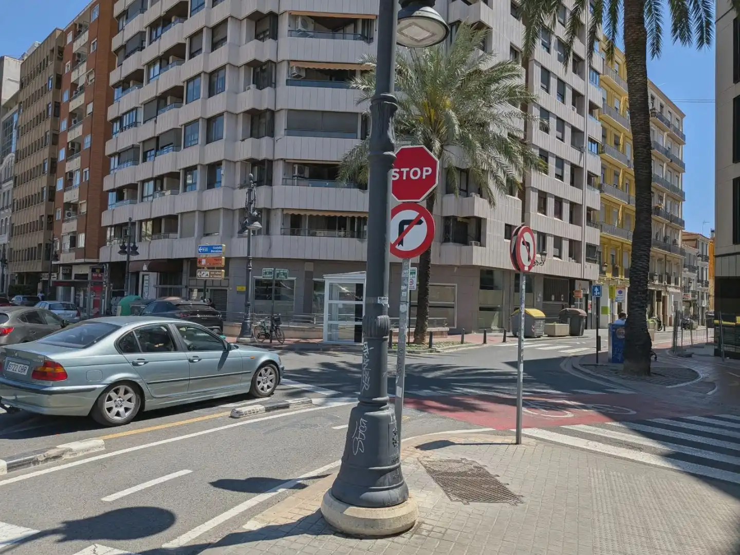 Vista exterior de Garaje de alquiler en Valencia