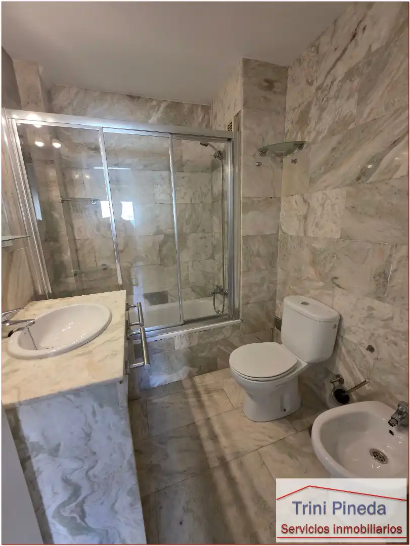 Flat with balcony to rent in Calle Pagés del Corro, imagen 23