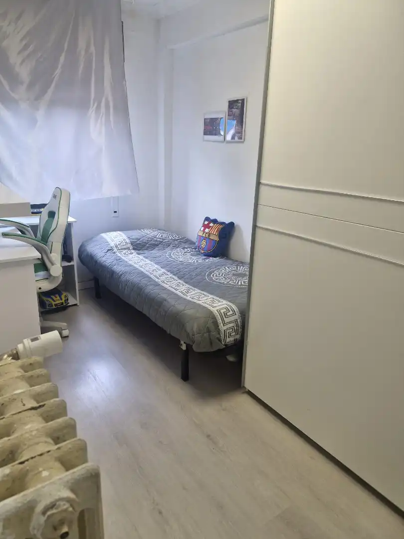 Dormitori de Pis en venda en Valladolid amb Calefacció, Moblat i Forn