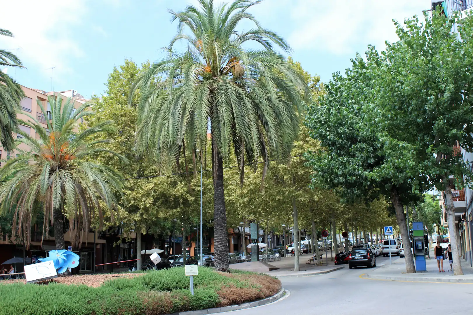 Vista exterior de Planta baja en venta en Mataró con Aire acondicionado, Calefacción y Horno