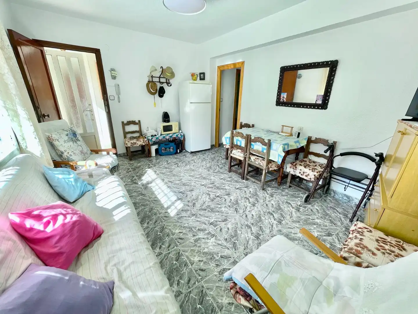 Wohnzimmer von Erdgeschoss zur Miete in San Pedro del Pinatar mit Möbliert, Waschmaschine und Mikrowelle