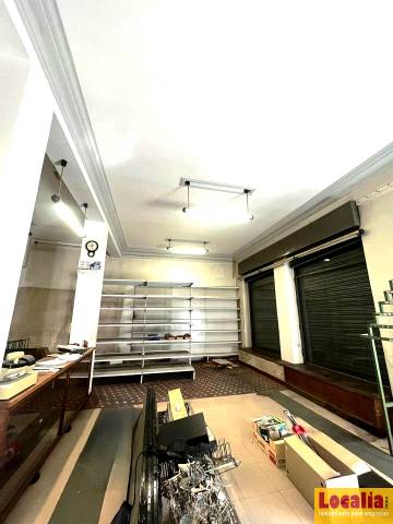 Local comercial en Alquiler en Centro