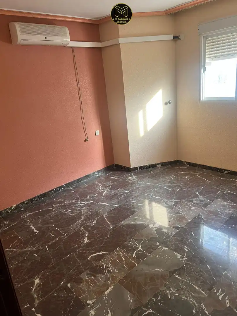 Wohnung mit Terrasse zum Verkauf in Torredelcampo, imagen 6