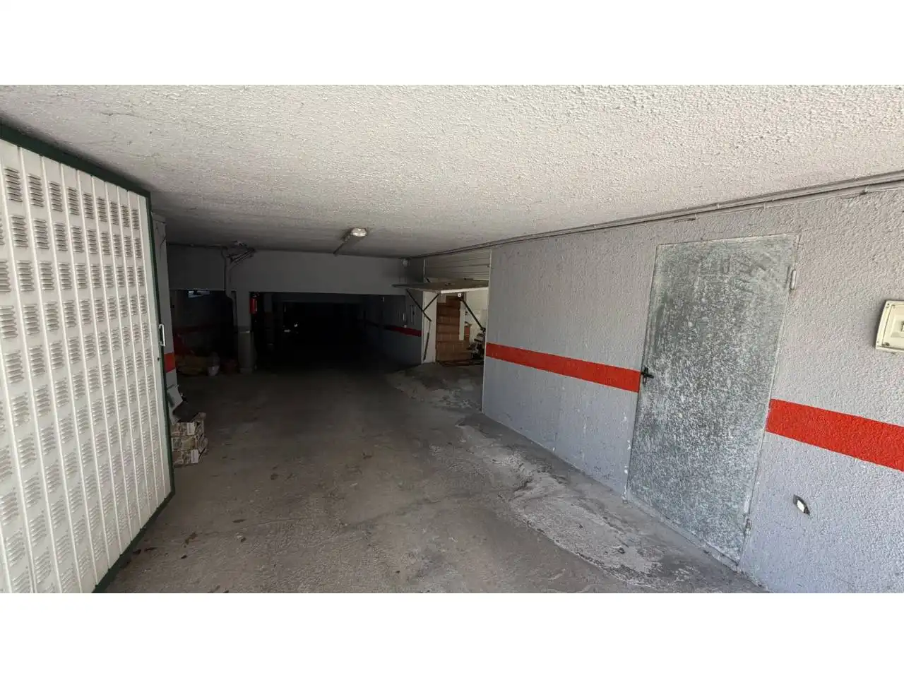 Aparcament de Casa adosada en venda en Espinosa de los Monteros, Burgos