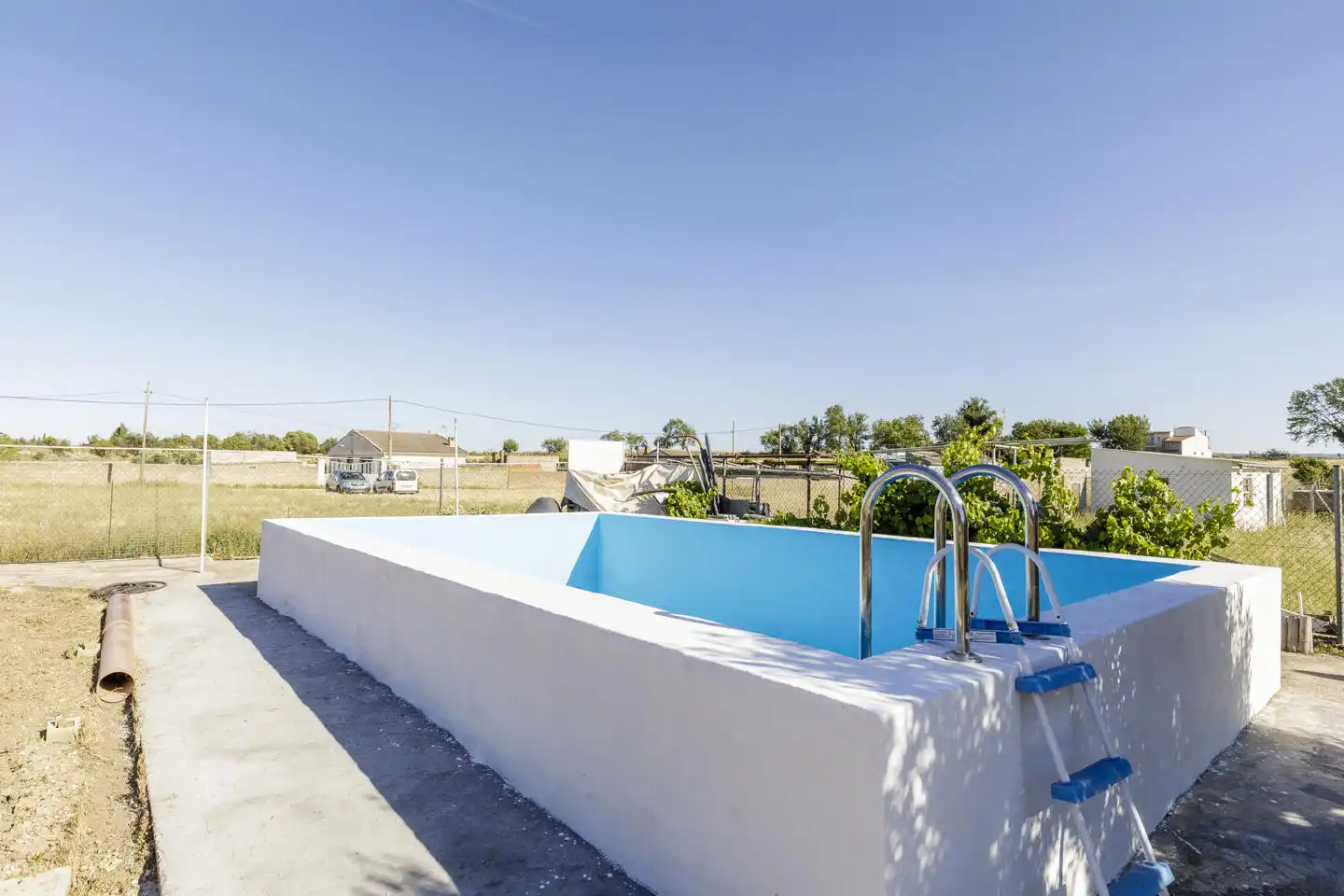 Piscina de Casa o xalet en venda en Zaragoza