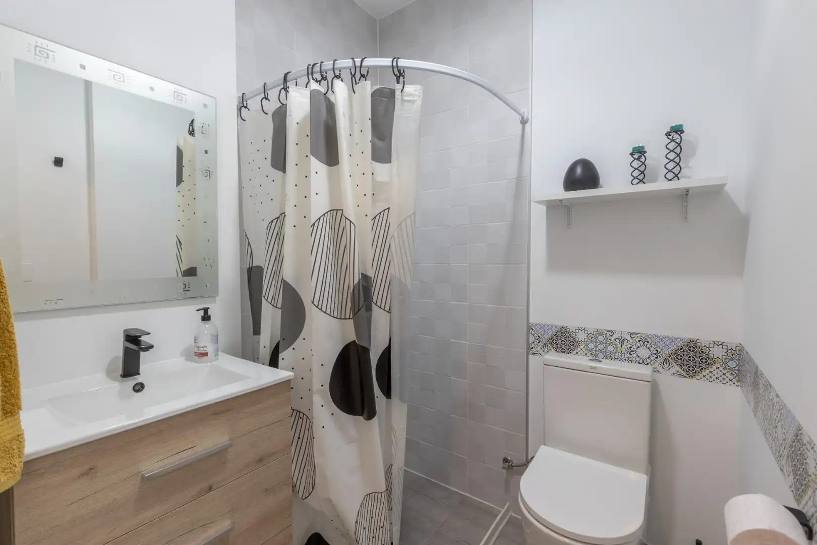 Baño de Casa o chalet en venta en La Zubia con Aire acondicionado y Calefacción