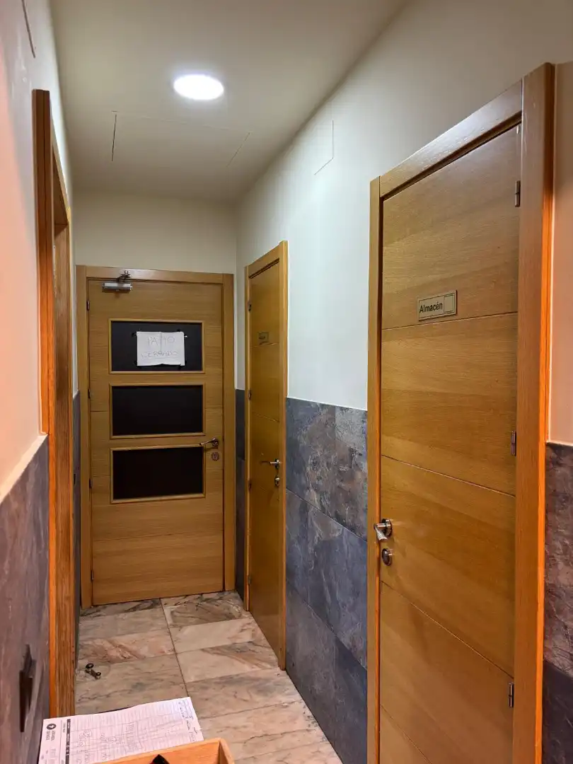Gewerbefläche zum Verkauf in Calle de Alonso Heredia, imagen 6