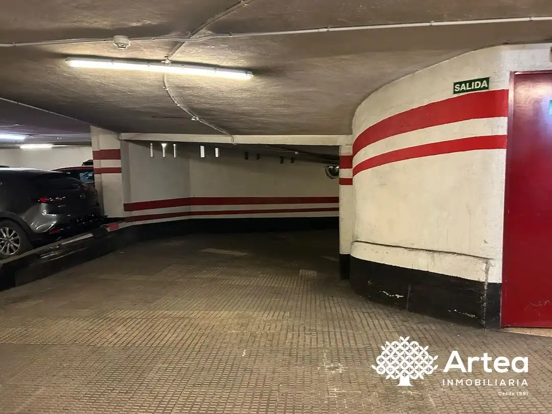 Parkplatz von Garage zum Verkauf in Bilbao 