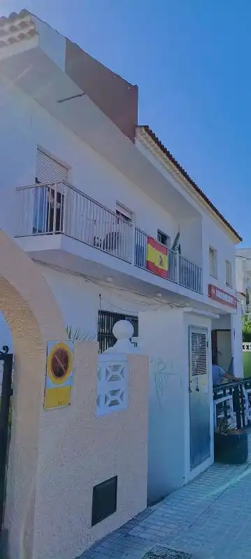 Außenansicht von Gebäude zum Verkauf in Ondara