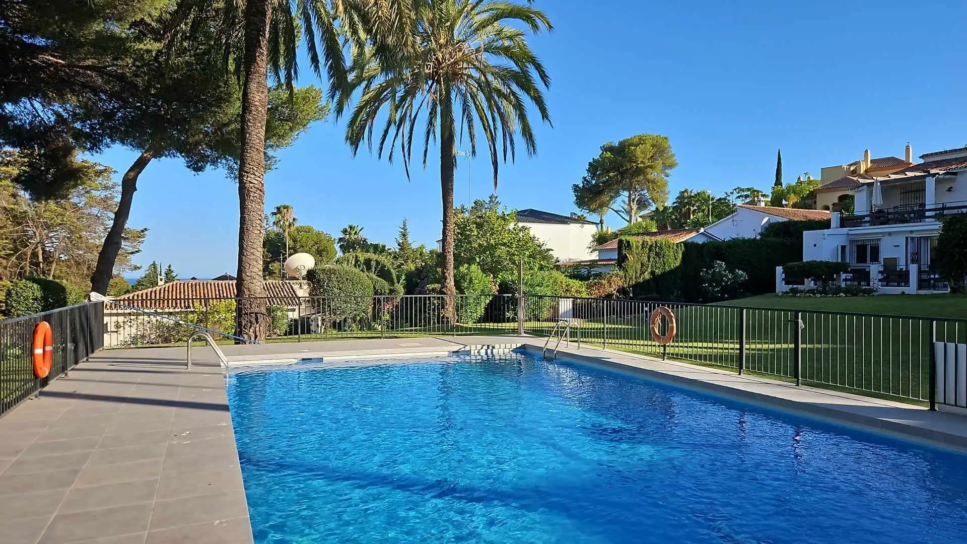 Home with pool for sale in Nueva Andalucía, imagen 22