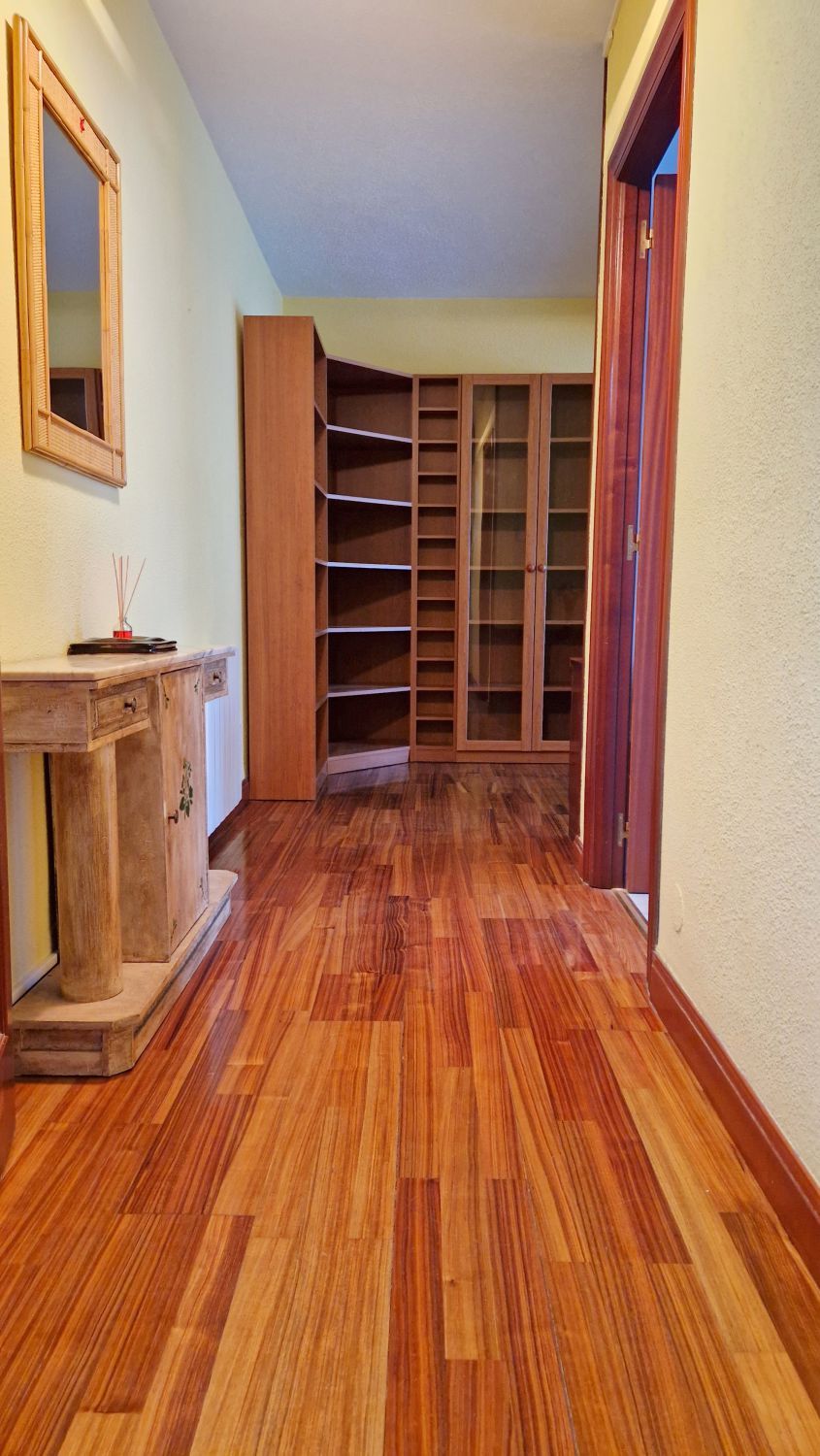 Piso en venta en Cartes con Calefacción