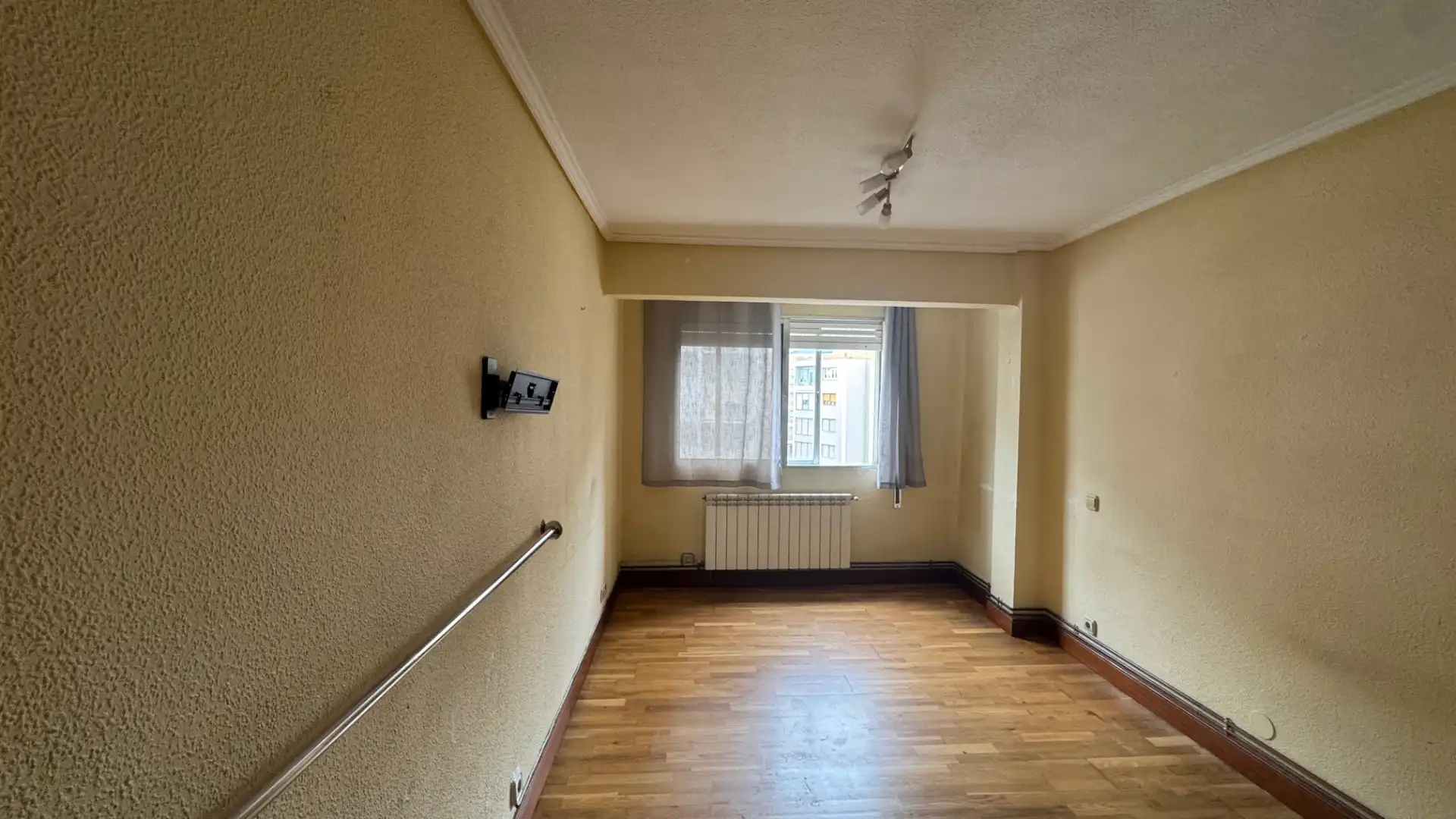 Habitación de Piso en venta en Santander con Calefacción