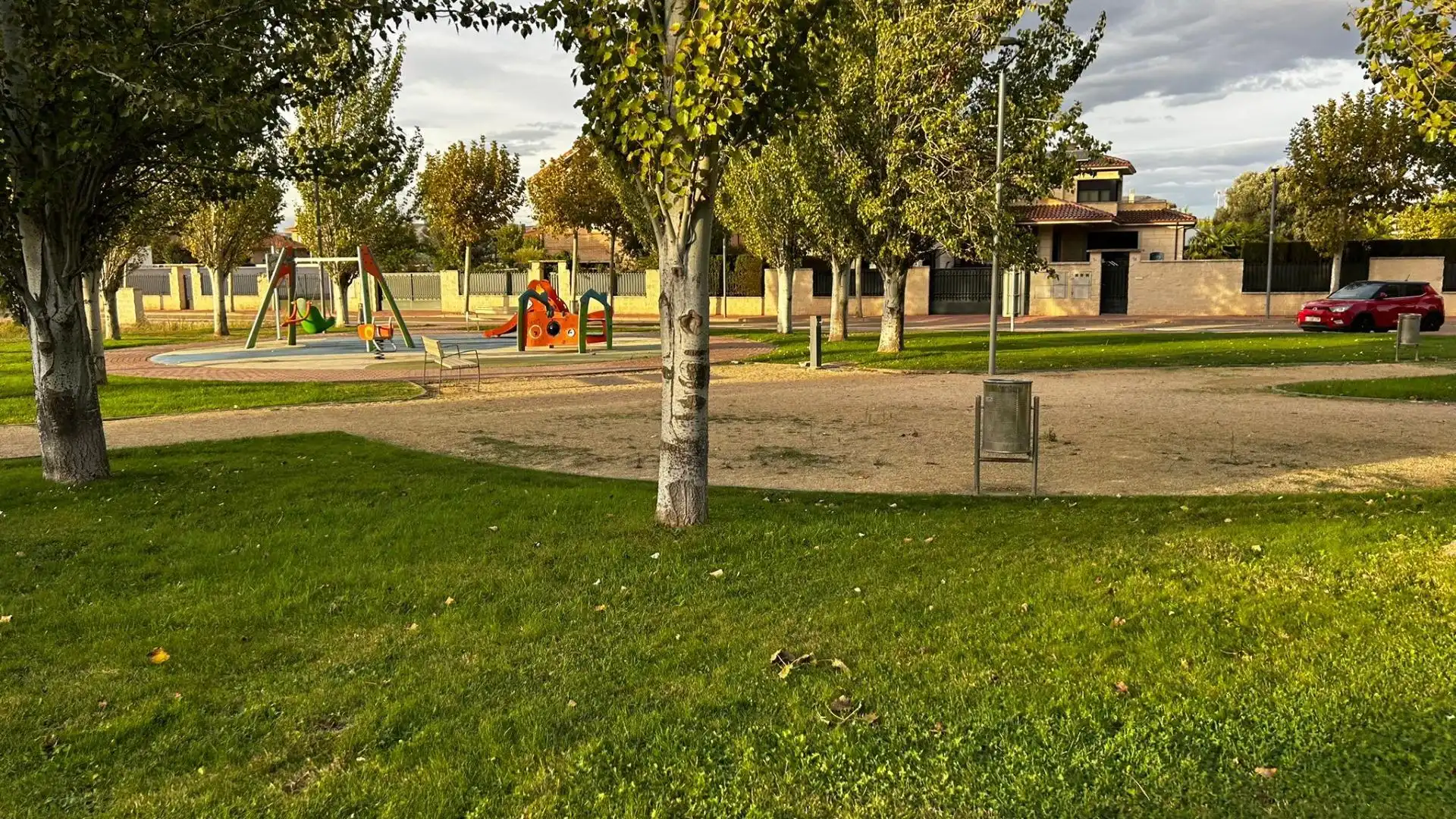 Exterior view of Residential for sale in Zaragoza